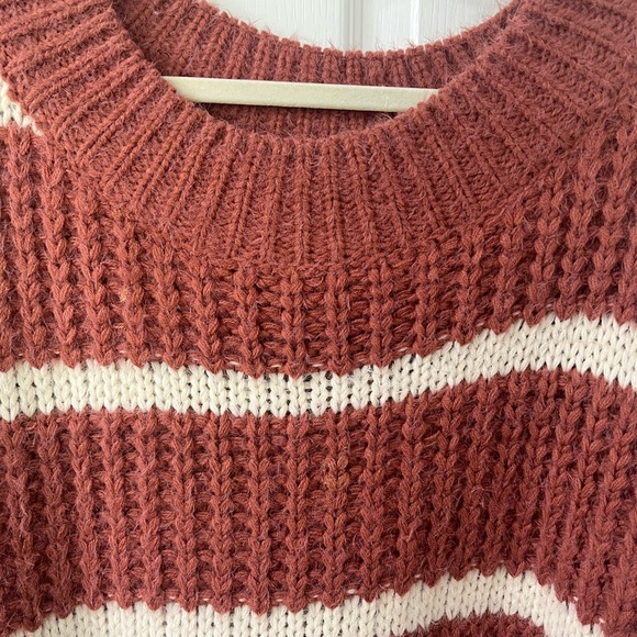 Miracle Chunky Knit Striped Sweater - Picture 6 of 7